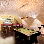 Villa Le Retro Club 1980