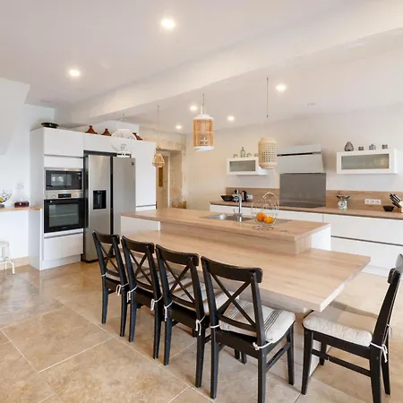 Villa Le Retro Club 1980 *