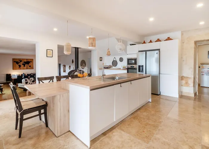 Villa Le Retro Club 1980 *