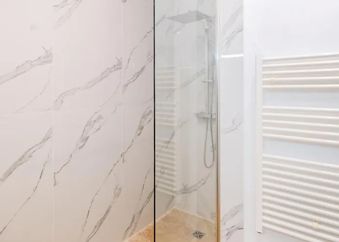 Le Retro Club 1980 Villa