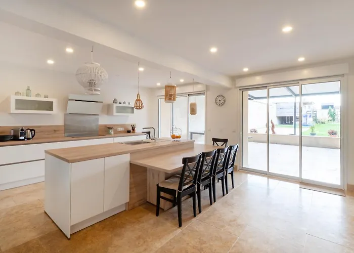 Le Retro Club 1980 Villa *