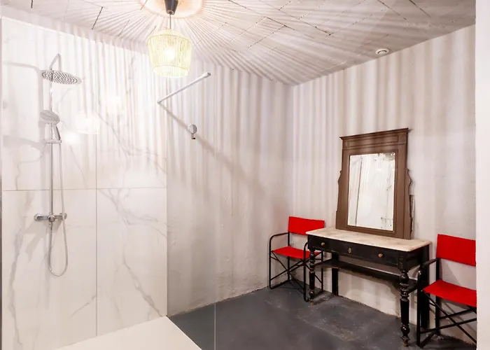 Villa Le Retro Club 1980