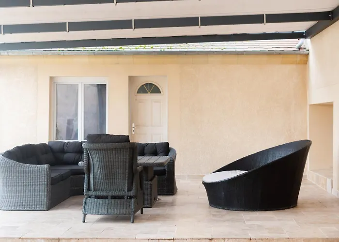 Le Retro Club 1980 Villa *