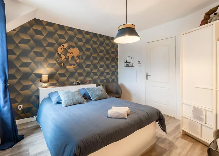 Le Retro Club 1980 Villa Champlay